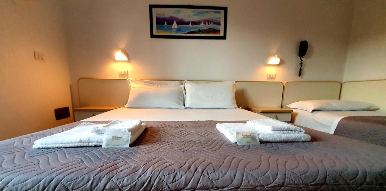 Lively Hotel Μπελάρια-Ιτζέα Μαρίνα Εξωτερικό φωτογραφία