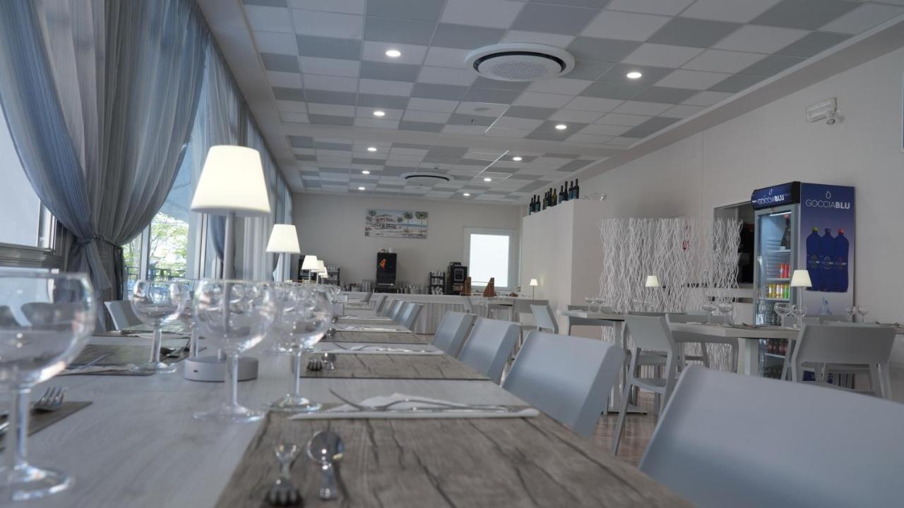 Lively Hotel Μπελάρια-Ιτζέα Μαρίνα Εξωτερικό φωτογραφία