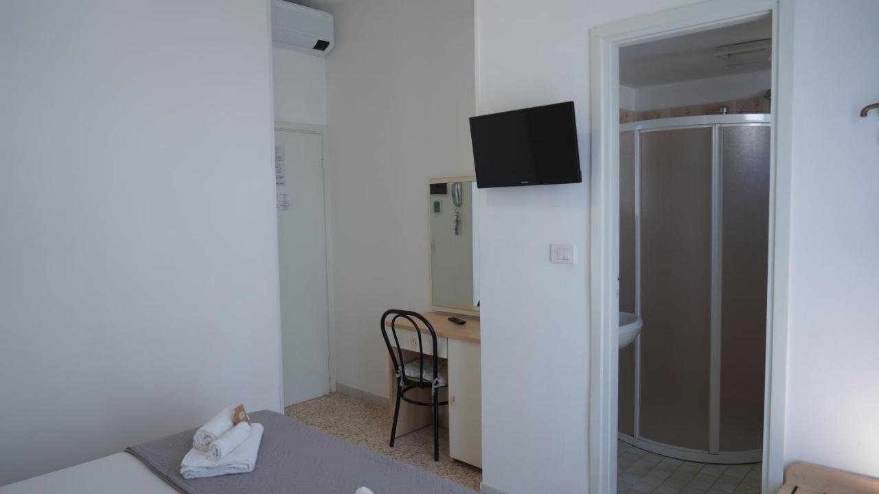 Lively Hotel Μπελάρια-Ιτζέα Μαρίνα Εξωτερικό φωτογραφία