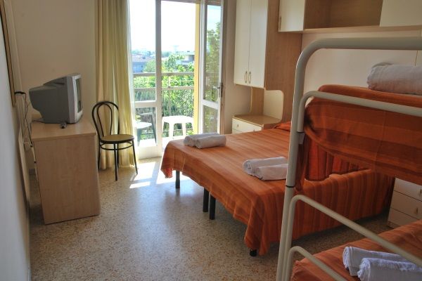 Lively Hotel Μπελάρια-Ιτζέα Μαρίνα Εξωτερικό φωτογραφία